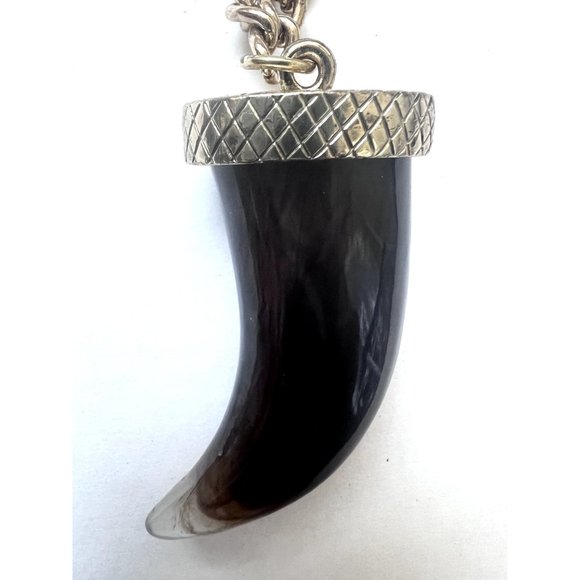 Tiger Tooth Pendant Shape Necklace with Cuban Link Gold Color Necklace - Picture 3 of 3